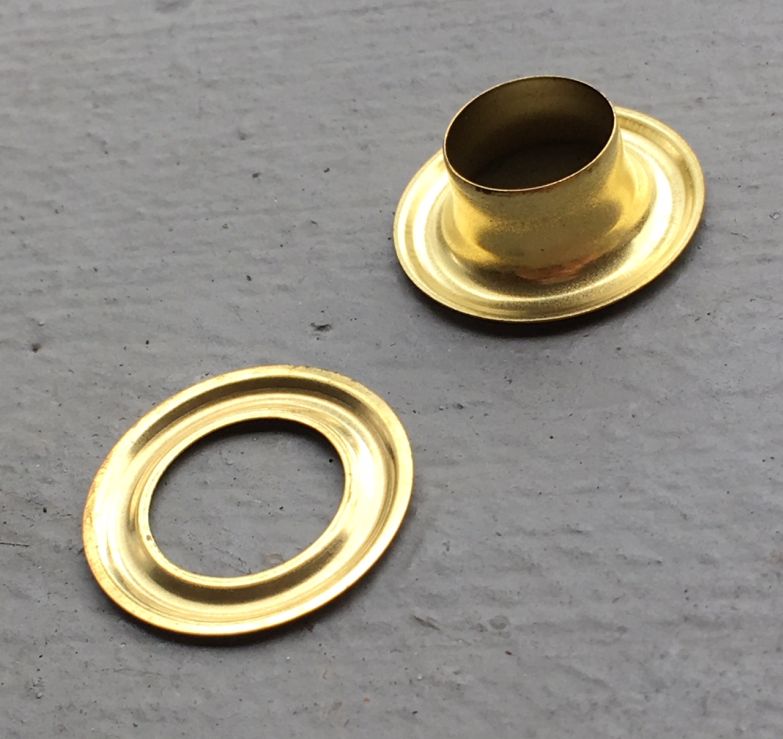 Grommets consisting of Spur (top) and Washer (bottom)